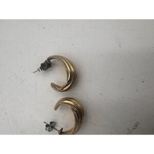 Avon 3/4" Swirl Design Hoop Pierced Earrings Twisted Gold Tone 1980's Vintage